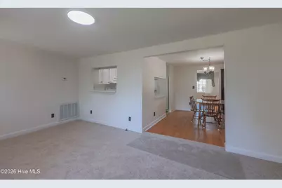 113 W Church Street, Beulaville, NC 28518 - Photo 7