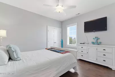 109 South Carolina Avenue, Carolina Beach, NC 28428 - Photo 47