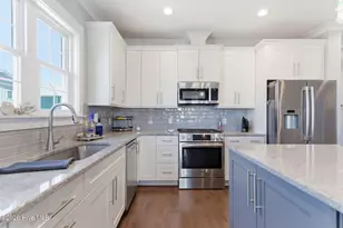 109 S Carolina Ave, Carolina Beach, NC 28428 - Photo 5