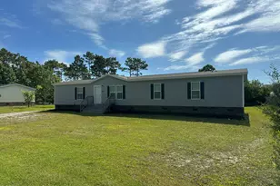 4214 8th St SE, Southport, NC 28461 - Photo 1