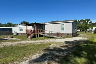 4214 8th St SE, Southport, NC 28461 - Photo 5