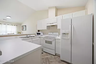 2223 Locksley Woods Drive #G, Greenville, NC 27858 - Photo 7