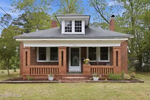 316 N Charlotte St, Washington, NC 27889 - Photo 1