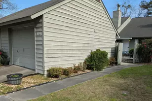120 Ashley Pl, New Bern, NC 28562 - Photo 1