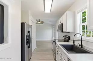 4817 Kings Dr, Wilmington, NC 28405 - Photo 17