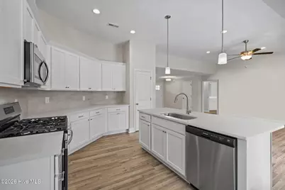 811 Lendy Drive, Greenville, NC 27858 - Photo 11