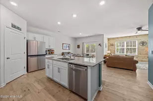 801 Crane Dr, New Bern, NC 28560 - Photo 5