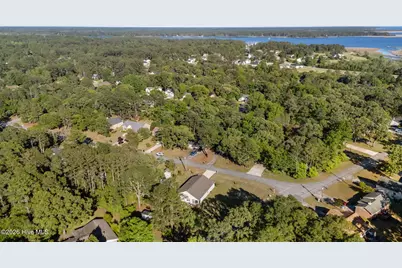 801 Crane Drive, New Bern, NC 28560 - Photo 49