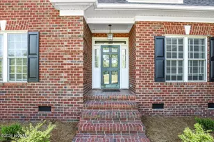 2143 Trails End Dr, Kinston, NC 28504 - Photo 5