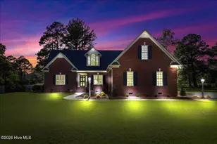 2143 Trails End Dr, Kinston, NC 28504 - Photo 1