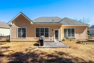 311 S Brig Dr, Hampstead, NC 28443 - Photo 5
