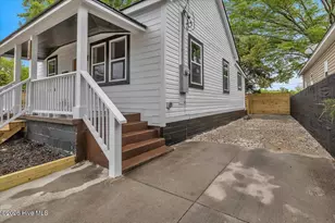 1109 Dock St, Wilmington, NC 28401 - Photo 29