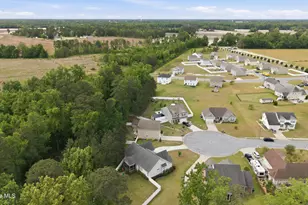 3100 Streamside Ln, Winterville, NC 28590 - Photo 13