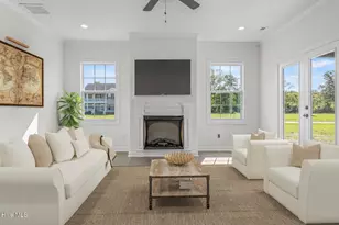 115 Dash Ave, Elizabeth City, NC 27909 - Photo 9