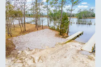 9219 Hart Drive, Oriental, NC 28571 - Photo 3