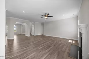 867 Lendy Dr, Greenville, NC 27858 - Photo 9