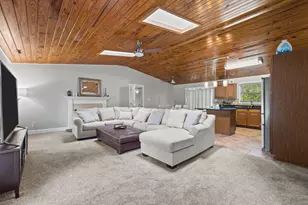 101 Eastview Ct, Jacksonville, NC 28546 - Photo 5