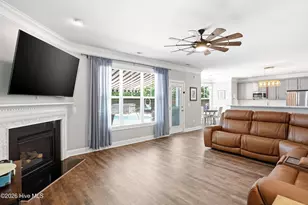 405 Ladybug Ln, Wilmington, NC 28411 - Photo 9