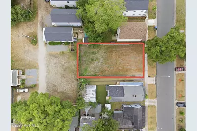 715 Brooks Alley, Wilmington, NC 28401 - Photo 3