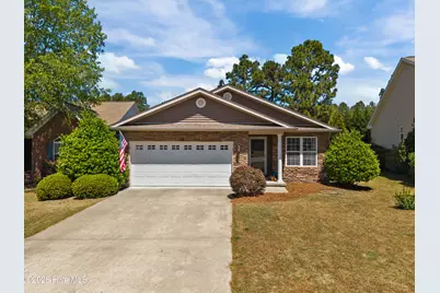 114 Lightwater Drive, Aberdeen, NC 28315 - Photo 1