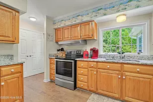 503 Groves Point Dr, Hampstead, NC 28443 - Photo 11