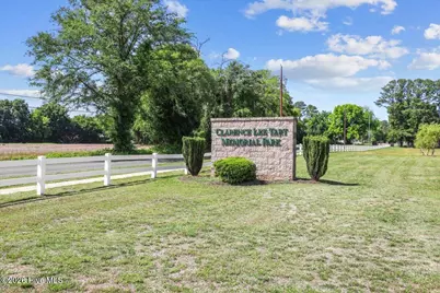 311 N Wilson Avenue, Dunn, NC 28334 - Photo 23