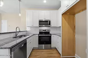 311 N Wilson Ave, Dunn, NC 28334 - Photo 5