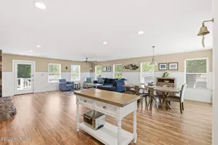 710 Hughes Rd, Hampstead, NC 28443 - Photo 17