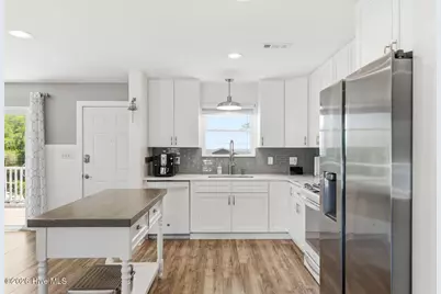 710 Hughes Road, Hampstead, NC 28443 - Photo 15