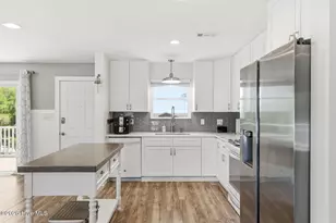 710 Hughes Rd, Hampstead, NC 28443 - Photo 15