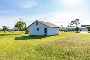 187 Mullens Dr, Harkers Island, NC 28531 - Photo 35