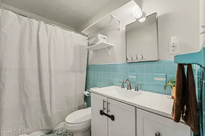 203 W Fayetteville Street, Micro, NC 27555 - Photo 17