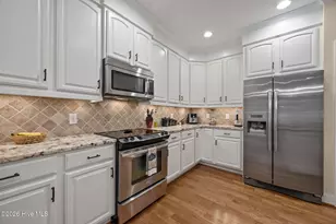 102 Travis Dr, Beaufort, NC 28516 - Photo 13