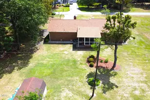 203 N Cottonwood Dr, Goldsboro, NC 27530 - Photo 45