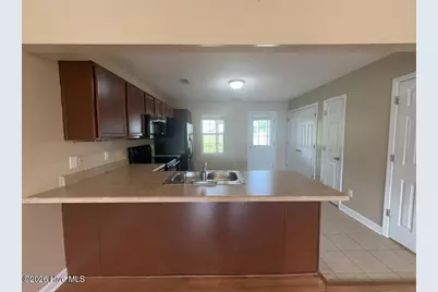 202 Lanieve Court #6, Hubert, NC 28539 - Photo 5