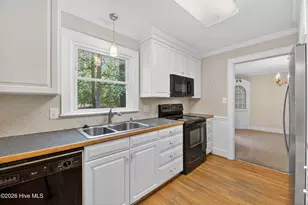 210 King George Rd, Greenville, NC 27858 - Photo 11