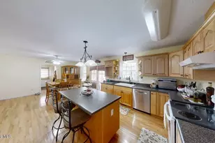 1029 Five Mile Rd, Richlands, NC 28574 - Photo 17