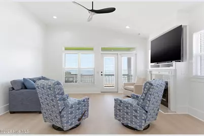 1602 Carolina Beach Avenue N #Unit 2, Carolina Beach, NC 28428 - Photo 15