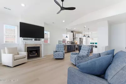 1602 Carolina Beach Avenue N #Unit 2, Carolina Beach, NC 28428 - Photo 9