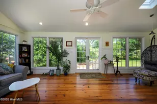 906 Leeward Dr, Trent Woods, NC 28562 - Photo 3