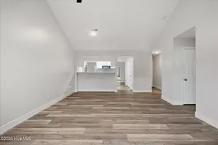 1406 Faulkenberry Rd, Wilmington, NC 28409 - Photo 7