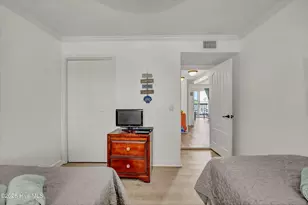 1404 Canal Dr, Carolina Beach, NC 28428 - Photo 15