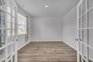 236 Tributary Cir, Wilmington, NC 28401 - Photo 5