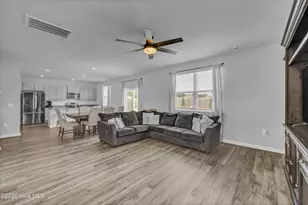 236 Tributary Cir, Wilmington, NC 28401 - Photo 11