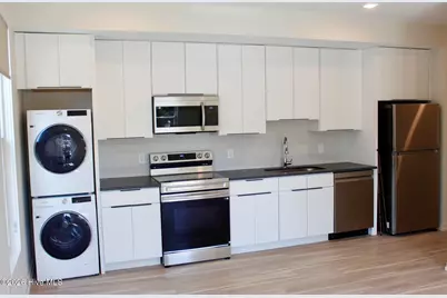 1124 Castle Street #206, Wilmington, NC 28401 - Photo 3