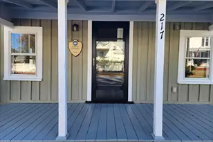 217 S Walnut St, Swansboro, NC 28584 - Photo 7