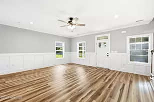 218 NE 76th St, Oak Island, NC 28465 - Photo 11