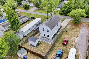 218 NE 76th St, Oak Island, NC 28465 - Photo 61
