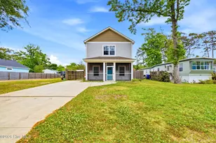 218 NE 76th St, Oak Island, NC 28465 - Photo 63