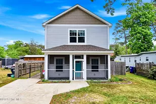 218 NE 76th St, Oak Island, NC 28465 - Photo 67